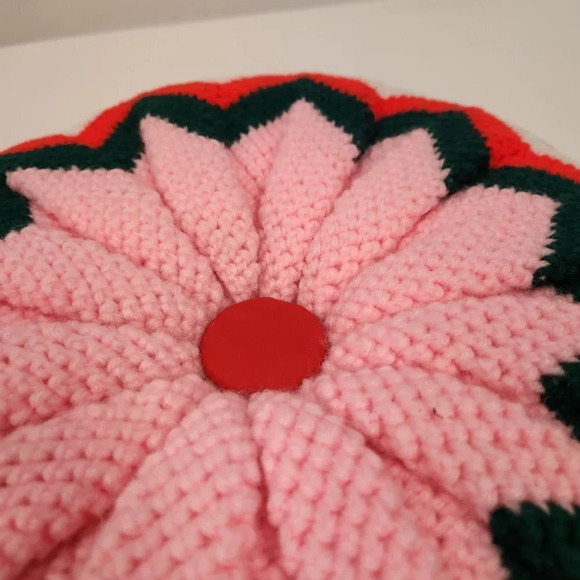 Hand Crocheted Pointsetta  Pillow Pouf Christmas - Picture 9 of 12
